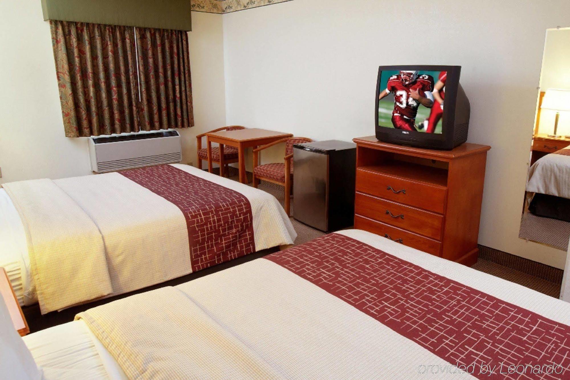 Red Roof Inn Denver Eksteriør billede